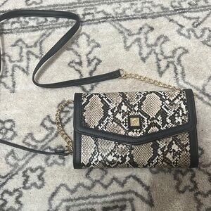 Anna Klein Snakeskin Crossbody Wallet Purse
